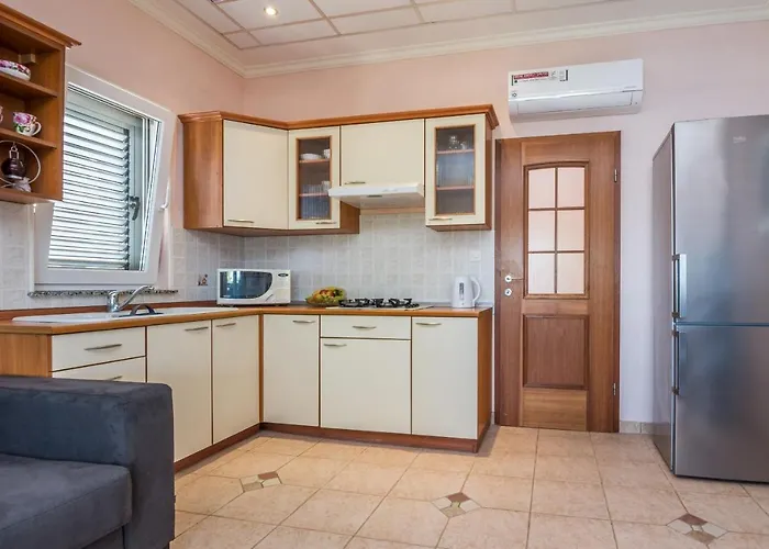 By The Sea - Kozjak, - 19117 *