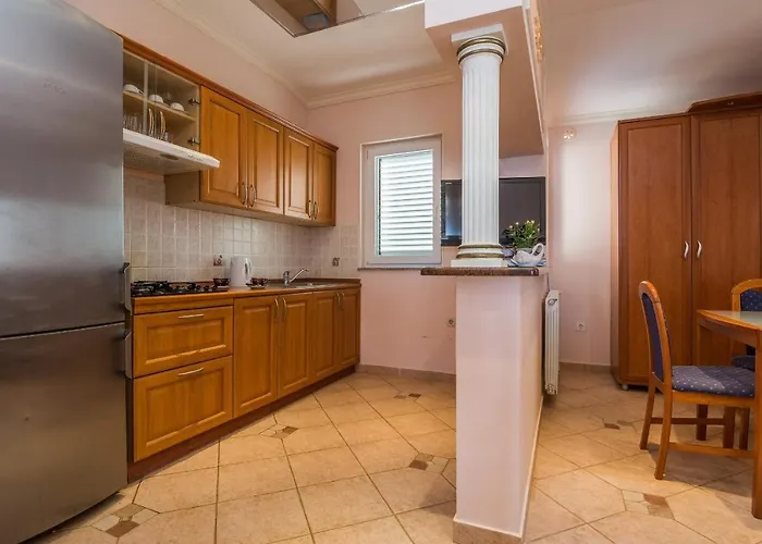 By The Sea - Kozjak, - 19117 Vir