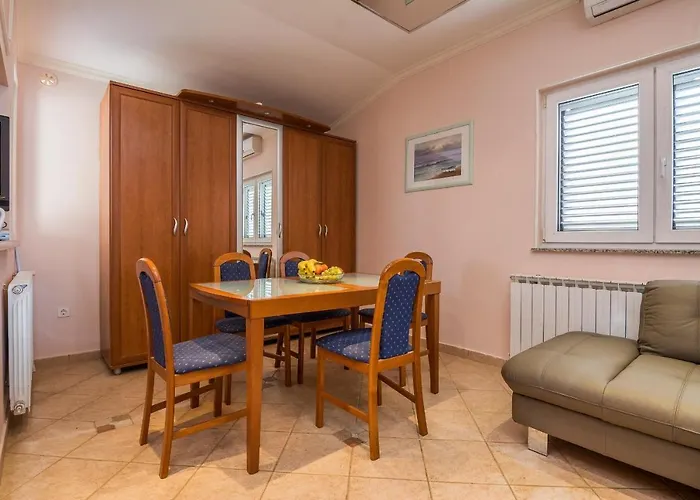 By The Sea - Kozjak, - 19117 Apartamento