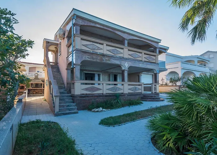 Apartamento By The Sea - Kozjak, - 19117 *